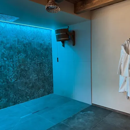 Langhe Ciabot House Bed & Breakfast 3*